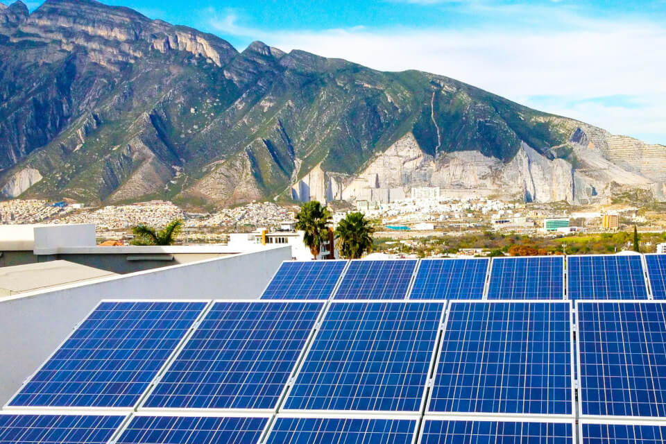 ¿Cómo puede la Energía Solar transformar la vida en áreas remotas?