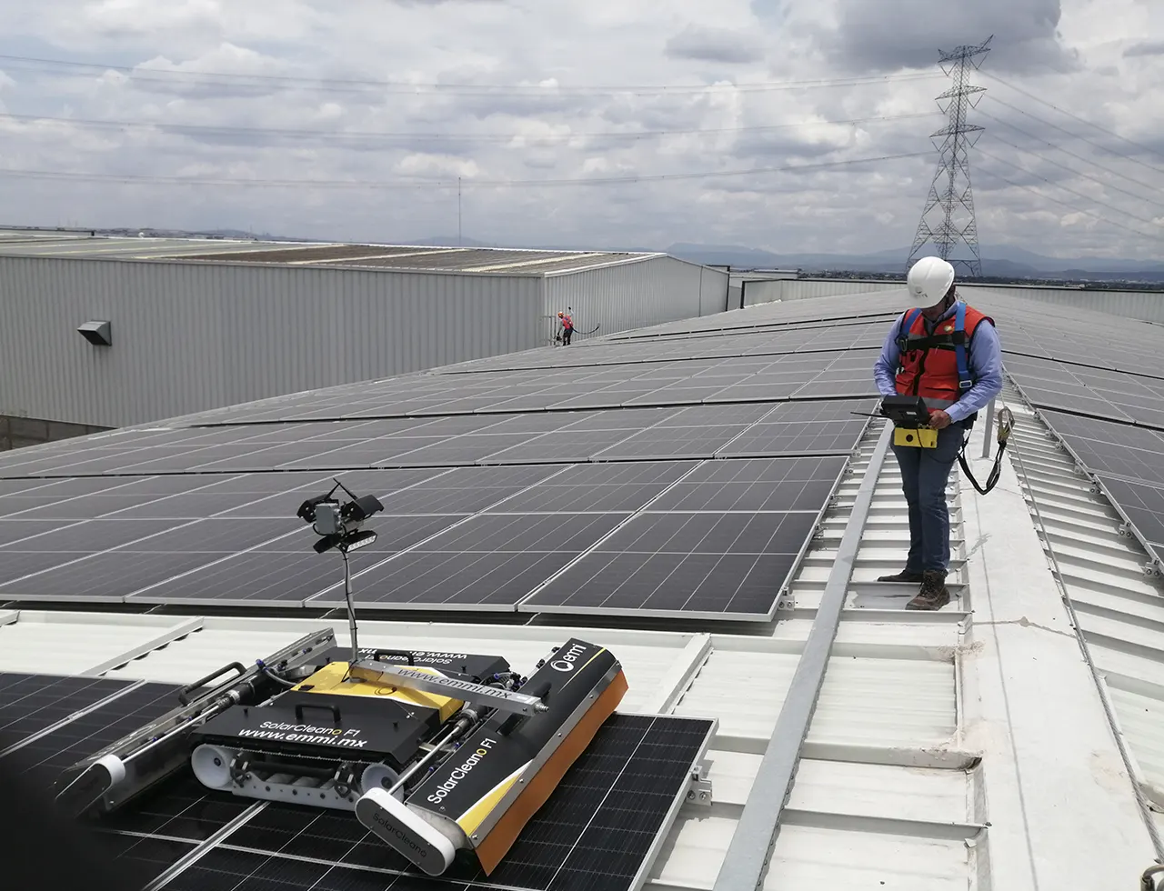 ¿Cuáles son los 6 pasos clave para el mantenimiento óptimo de sistemas solares?